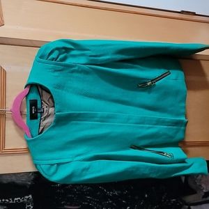 MNGO green fashion blazer, the perfect pop of color to any outfit!